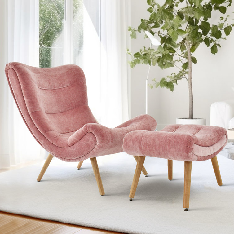 Plush living room online chair